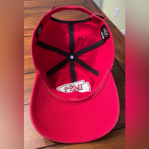**VINTAGE** - Kansas City Chiefs Cap - Strapped Closure - Red/White - NFL - Picture 5 of 7